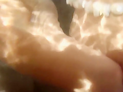 FOOTJOB IN A PUBLIC BEACH-with underwater views