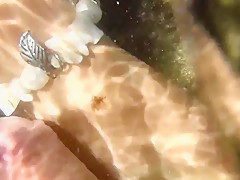 FOOTJOB IN A PUBLIC BEACH-with underwater views