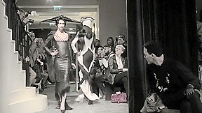 Fashionshow Nude Art Show Charlie