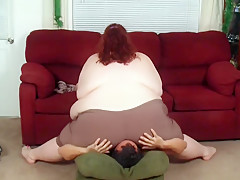 Fat Girl Spread Ass and Spandex Ass Smothering and Facesitting Skinny Guy