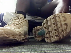 Feet Play