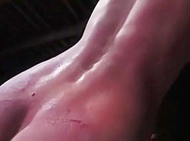 Female Slave whipped cruely