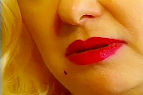Femme mature tenue sexy
