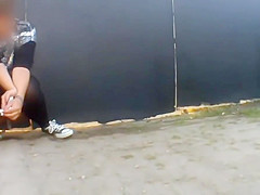 Festival Pissing