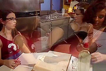 Fetish sex video featuring Serena Blair and Veronica Avluv