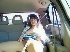 Flashing tit's and shaved pussy in car