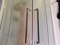 Flexing In The Shower 7 Min - Solo Boy