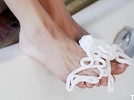 Foot Fetish 2 - Adel Morel