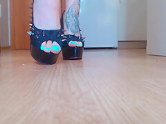 Foot Fetish And Masturbate Anal Big Dildo 7 Min - Tattoed Girl
