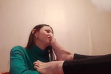For Fans Of Foot Fetish And Hookah