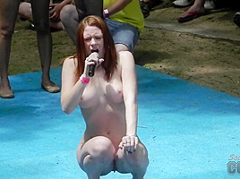 Front Row At The 2011 Saturday Show By Glenn 2 Of 2 - SouthBeachCoeds