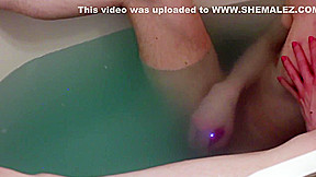 FtM masturbating in the bath