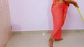 Fuck House Maid In Morning - Nokrani Ko Choda Ghodi Banakar