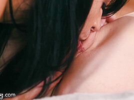 GIRLSWAY Ultimate Lesbian SQUIRTING Compilation 2