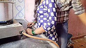 Gav Ki Ladaki Ko Kitchen Me Lekar Choda Gavar Ladake Ne Hindi Clear Voice