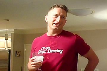 Gay Usa About Face
