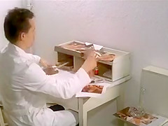 Gefangene Frauen (1980) - Scene 11 Karine Gambier