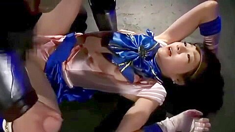 Giga Super Heroine Asian Girl