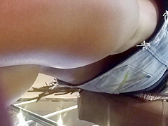 Girl in jeans miniskirt: upskirt