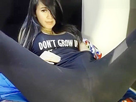 Girl on leggings - bitchesoncam tk
