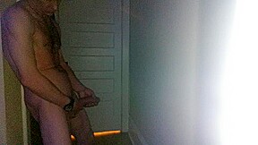 Glen recording himself jerking off listening to roomate moan