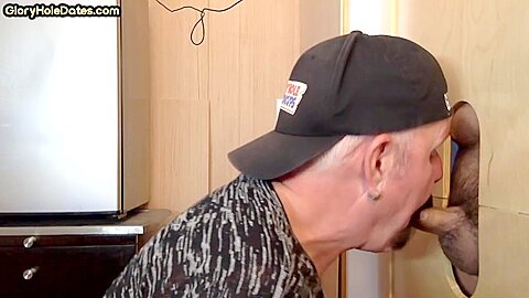 Gloryhole BJ loving gaydaddy sucks cock in amateur video