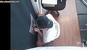 Gloryhole bottom DILF fucked at home after giving head