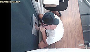 Gloryhole bottom DILF fucked at home after giving head