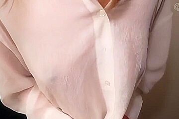 Gvh-371 A Lascivious Wife Who Provokes With No Bra No P - Yumika Saeki