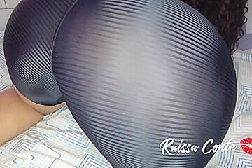 Gym Hottie Shows Her Pussy And Personal Goes Crazy