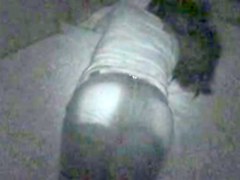 HERMANA DE ESPOSA EN LA CAMA