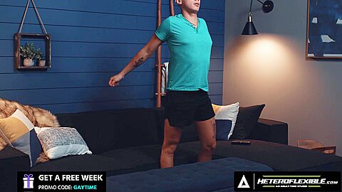 HETEROFLEXIBLE - Aroused Twink Carter DelRey Barely Can Take Stepdaddy Drew Sebastian's HUGE Dick