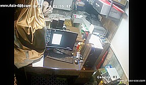 Hackers use the camera to remote monitoring of a lover's home life 600