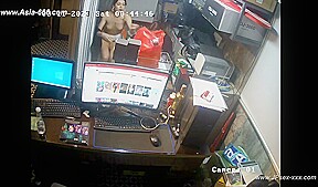 Hackers use the camera to remote monitoring of a lover's home life 600