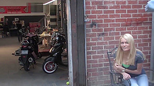 Hanna Hilton (Spice It Up) [Scene 4