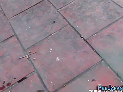 Heels Asian Pee Street