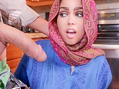 Hijabi Escort 4 Bollywood XXX life is short fuck and be happy