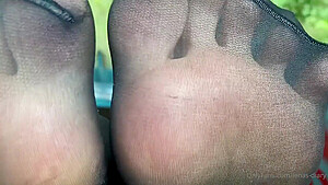 Hot A Teur Blonde Close Up Ma