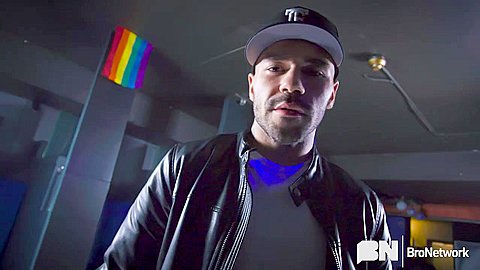 Hot AF: Tyler Drake - Gay Bareback Video - Masqulin