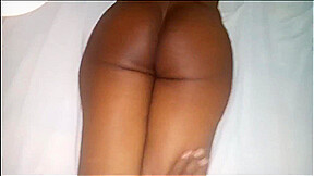 Hot Amateur Sri Lankan Wifes Big Ass And Licking Pussy 2023 With Hot Milf