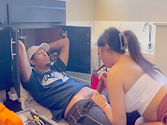 Hot Asian Sucks Off The Repair Man 7 Min
