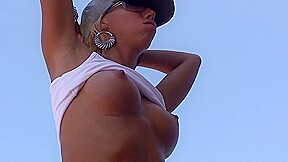 Hot Fotoshooting In Holliday - DeutscheOmas