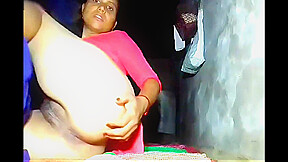Hot Indian Mumbai Desi Girl  Pussy Water
