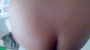 Hot Priya Aunty Fucked A Guy While Sweeping House (indian Desi Sex, Clear Hindi Audio) Huge Cumshot