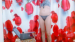 Hot Stripteasing And Seducing Technique