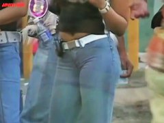 Hot babes in tight jeans and cameltoe street candid