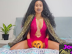 Hot teen 18+ Playing The Game With Sex Toy