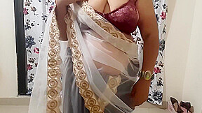 Hotty Naughty Indian Bhabhi Ready For A Party