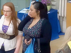 Humongous cleavage of the mature lady
