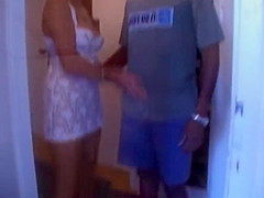 Hungarian Amateur Gipsy MILF Eniko Fuck with BBC at home